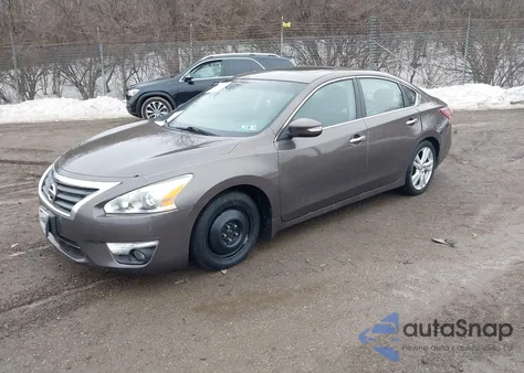 2013 Nissan Altima 3.5 Sl z USA, uszkodzony, nr VIN 1N4BL3AP9DC116790